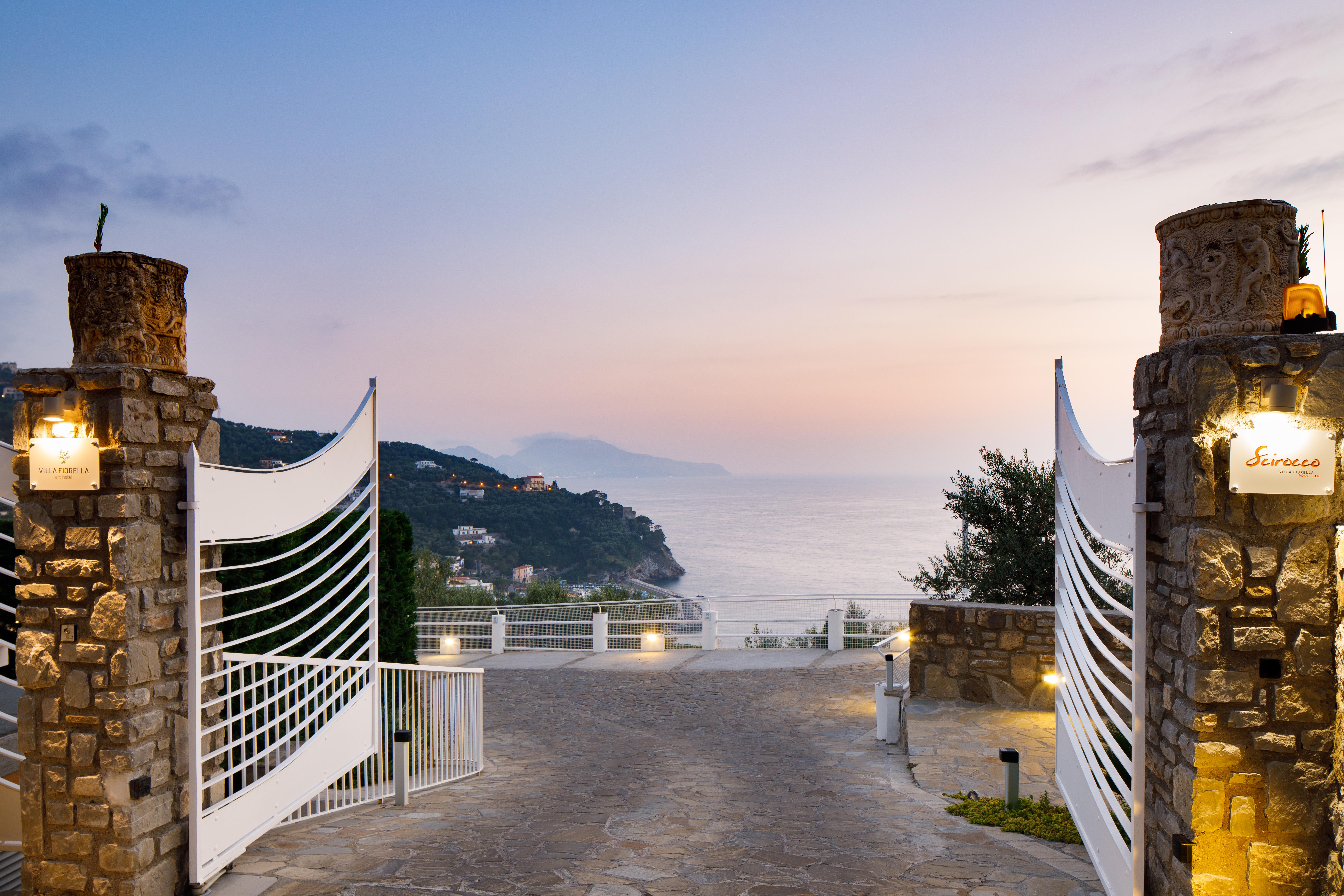Villa Fiorella Art Hotel Massa Lubrense Bagian luar foto
